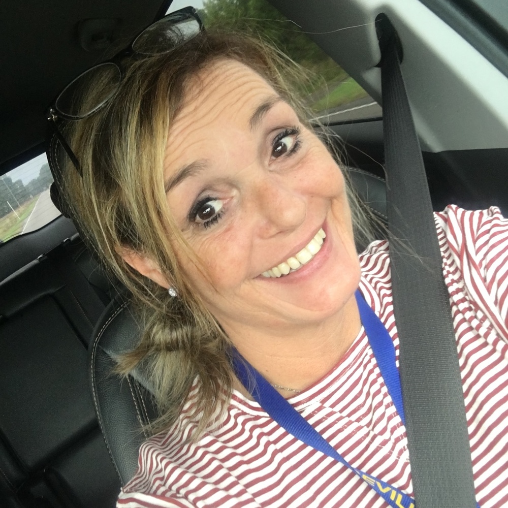 Meet your Posher, Carla